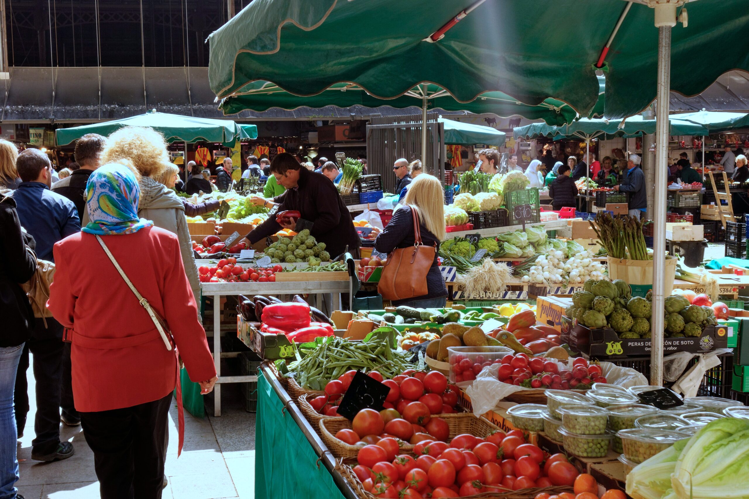 Integrating climate mitigation and adaptation into urban food policies